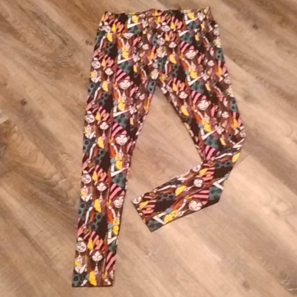 LuLaRoe TC BNWOT Sally NBC Tim Burton Leggings